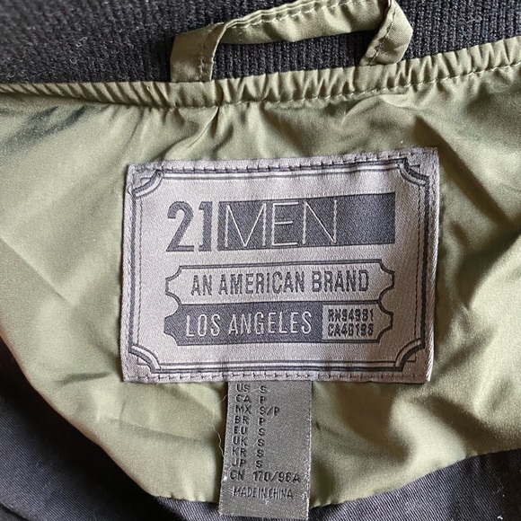 21Men Army Green with Black Lightweight Jacket - Picture 5 of 6